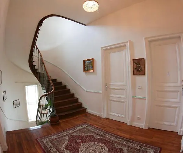 Daire Ilixon - Prives Proche Du Centre De Luchon, Parking, Billard, Jardin Bagnères-de-Luchon