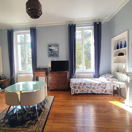 Ilixon - Prives Proche Du Centre De Luchon, Parking, Billard, Jardin * Bagnères-de-Luchon