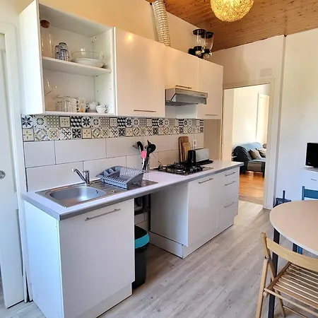 Apartamento Ilixon - Prives Proche Du Centre De Luchon, Parking, Billard, Jardin *