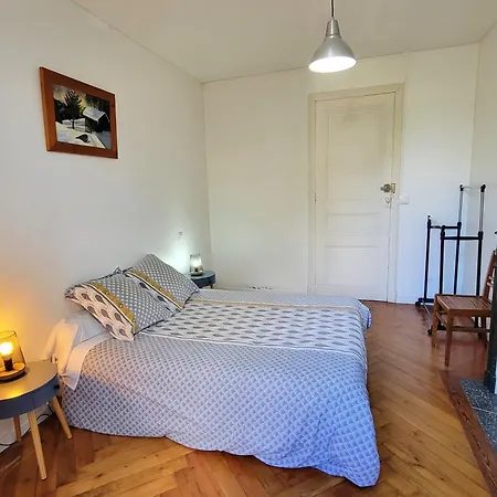 Apartment Ilixon - Prives Proche Du Centre De Luchon, Parking, Billard, Jardin Bagnères-de-Luchon