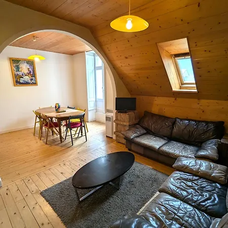 Apartamento Ilixon - Prives Proche Du Centre De Luchon, Parking, Billard, Jardin