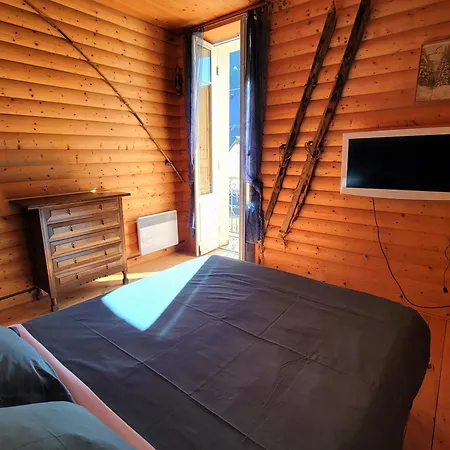 Apartamento Ilixon - Prives Proche Du Centre De Luchon, Parking, Billard, Jardin Bagnères-de-Luchon