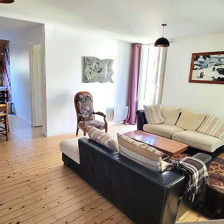 Ilixon - Prives Proche Du Centre De Luchon, Parking, Billard, Jardin