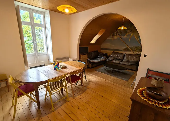 Ilixon - Prives Proche Du Centre De Luchon, Parking, Billard, Jardin Апартаменты *