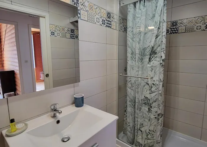 Ilixon - Prives Proche Du Centre De Luchon, Parking, Billard, Jardin *