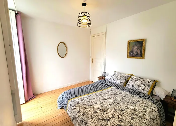 Ilixon - Prives Proche Du Centre De Luchon, Parking, Billard, Jardin Апартаменты Bagneres-de-Luchon