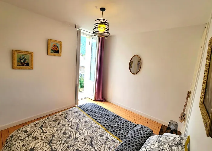 Ilixon - Prives Proche Du Centre De Luchon, Parking, Billard, Jardin * Bagneres-de-Luchon